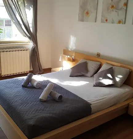 Center Duplex In Green Appartement Bucarest